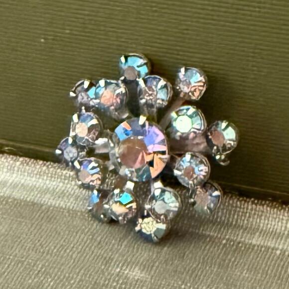 Unbranded Jewelry - Vintage AB Rhinestone Brooch – Round Floral Cluster – 1”